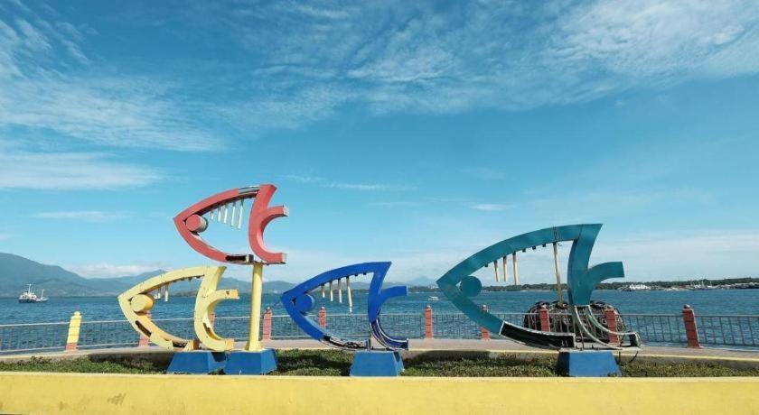 White Breeze Palawan Boutique Hotel Puerto Princesa Luaran gambar