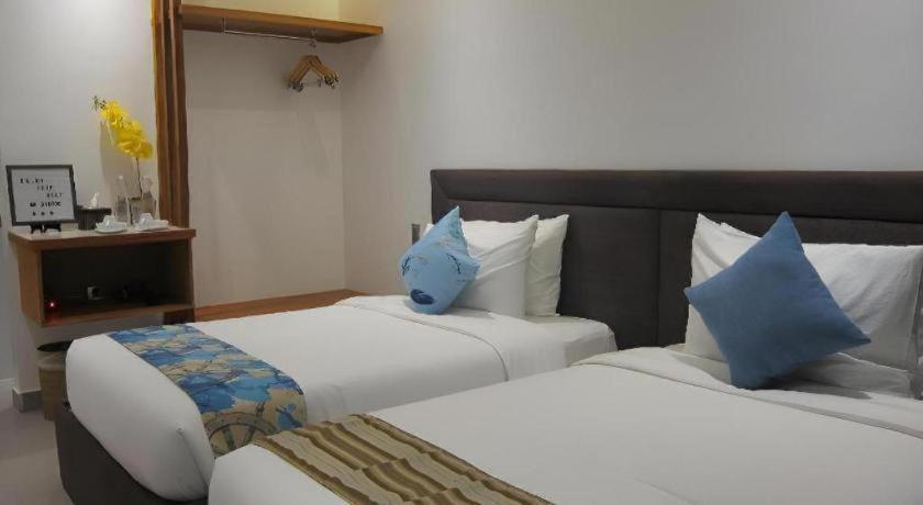 White Breeze Palawan Boutique Hotel Puerto Princesa Luaran gambar